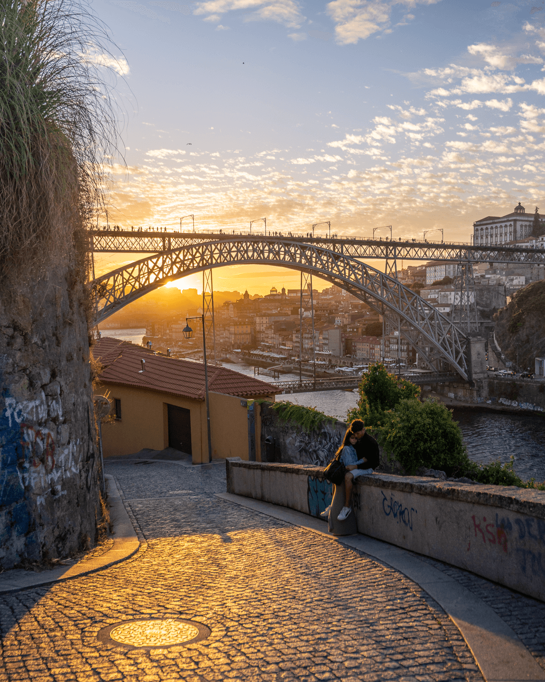 Luís I Bridge Porto iconic view